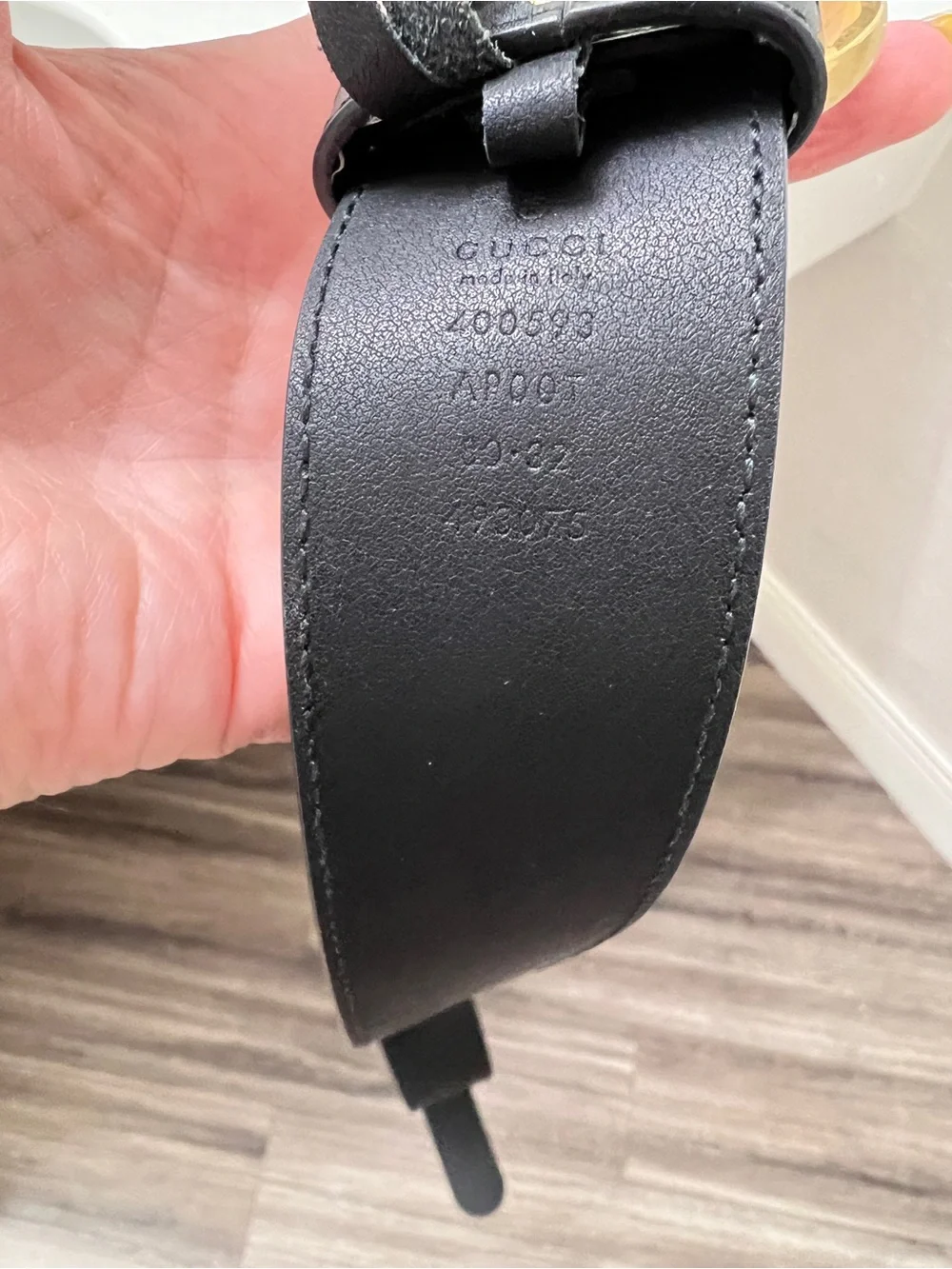 Gucci Black Leather Belt with Gold Double G Buckle Authentic 80/32
